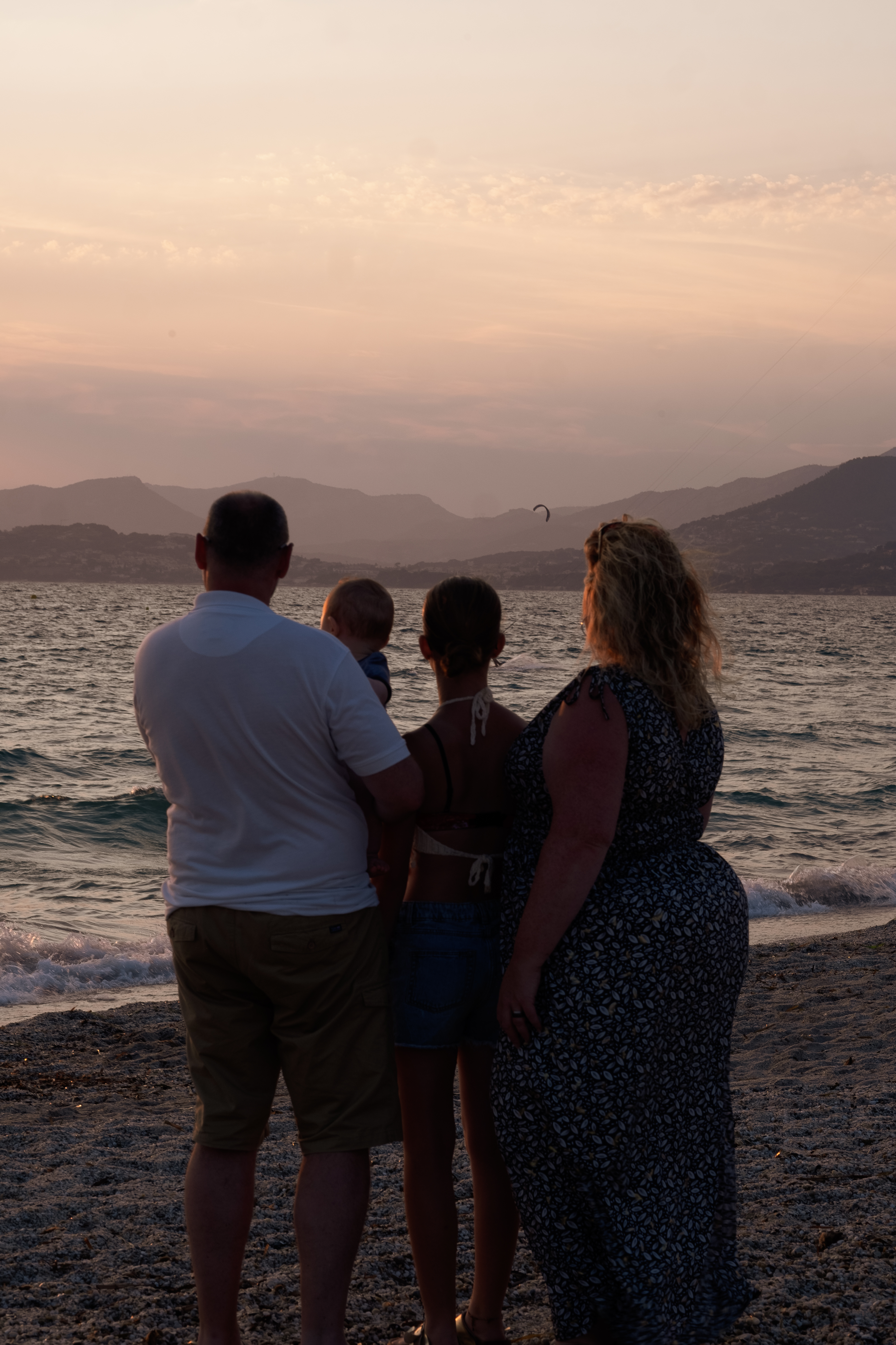 Séance photo de famille à Hyères 01